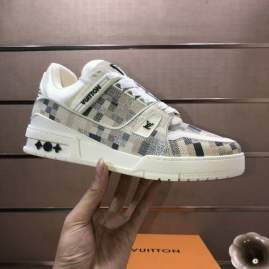 Picture of Louis Vuitton Shoes _SKULVsz35-3939-45hnq010616358